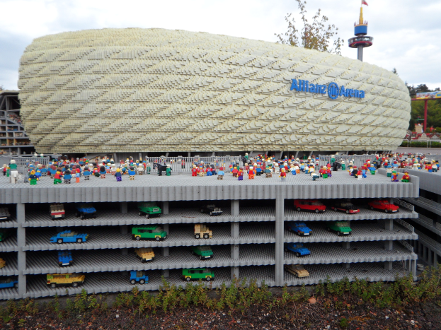 Ein Stück Koblenz bei der Weltmeisterschaft: Dieses Stadiondach stammt aus Deutschland