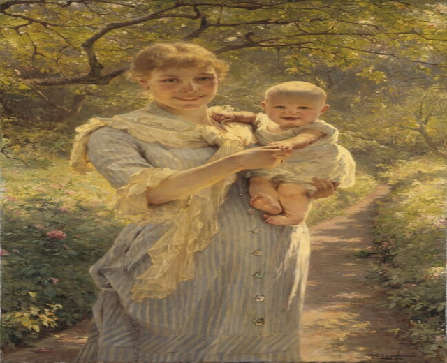 Eine Frau, die glücklich ist und ein Baby im Arm h├Ąlt, umgeben von grüner Vegetation und bunten Blumen.