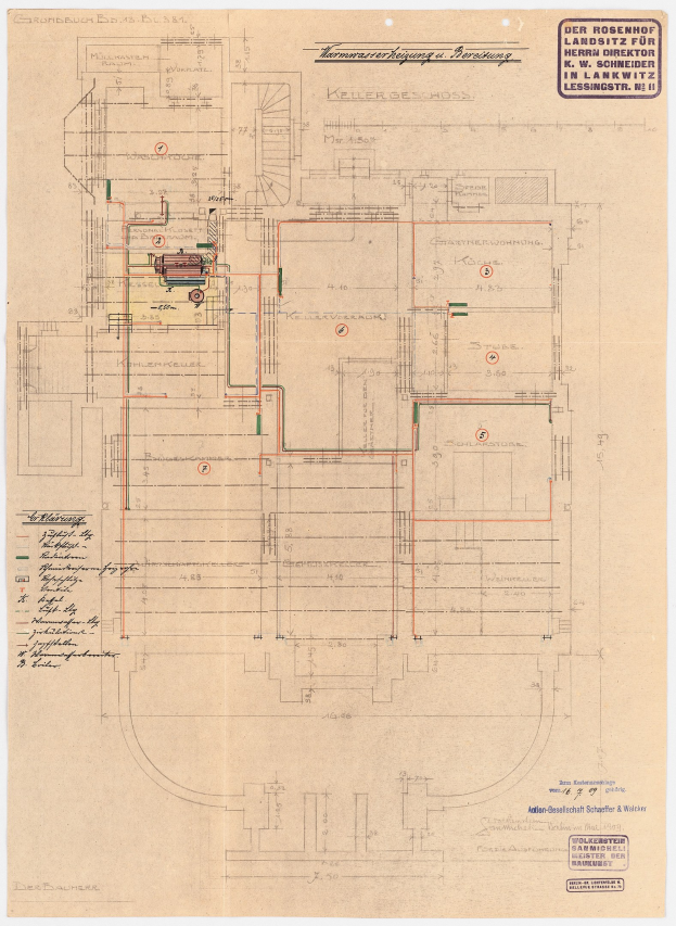 Schwarz-weißer Architekturentwurf des Rosenhof-Krankenhauses in Hamburg, Deutschland, zeigt detailliertes Layout mit zahlreichen Kabeln, Räumen, Fluren und Textanmerkungen.