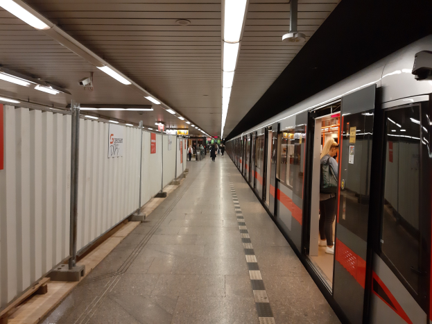 Sechs Berliner U-Bahn-Stationen sind in 'Tor'-schießender Stimmung