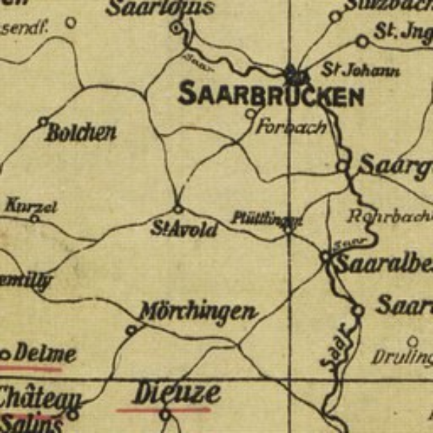 Detailreiche Vintage-Karte von Saarbrücken, Deutschland, zeigt Straßen, Gebäude und Sehenswürdigkeiten mit klassischer Typografie.