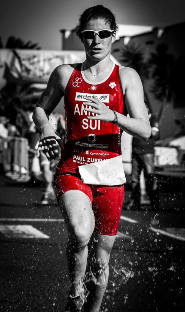 Triathletin Kaidi Kivioja bricht bei ihrem ersten Ironman-Wettkampf den estnischen Rekord