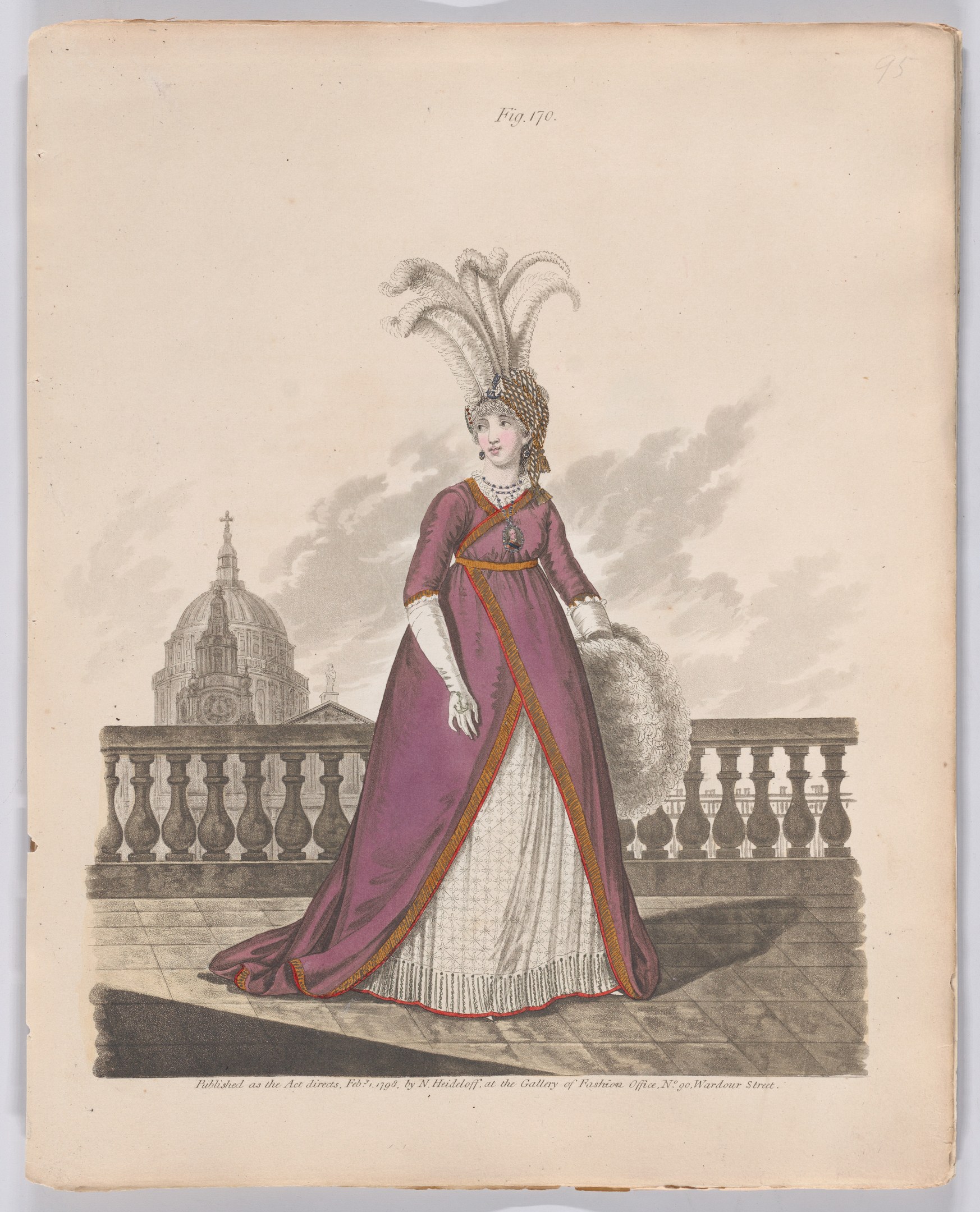 Frau in einem purpurweißen Kleid mit Federn auf dem Kopf, die vor einem Geländer mit einem Gebäude und Wolken im Hintergrund steht, beschriftet mit "Fashion of New York, New York Street, 1790."